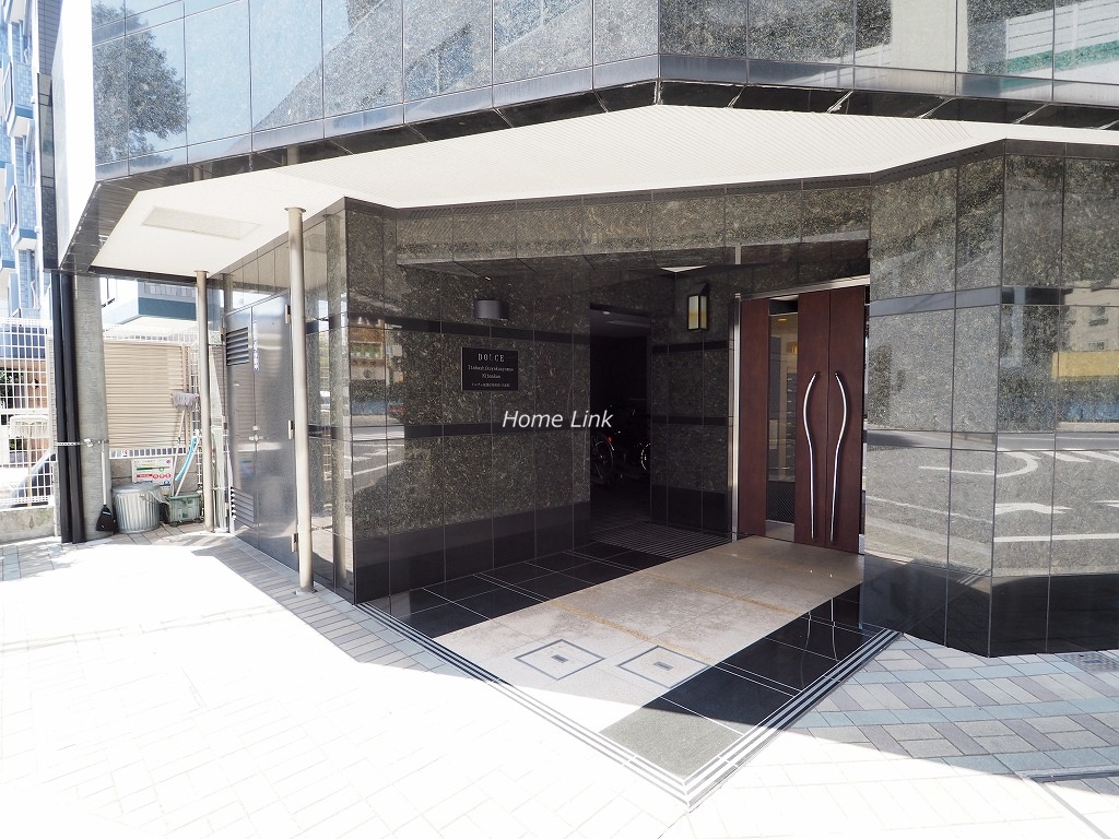 ドルチェ板橋区役所前・弐番館　エントランス